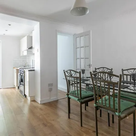 Stylish 2Bd Family Hideaway In Dover Exterior photo
