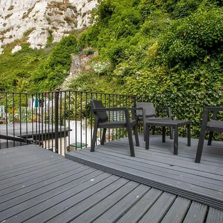 Stylish 2Bd Family Hideaway In Dover Exterior photo
