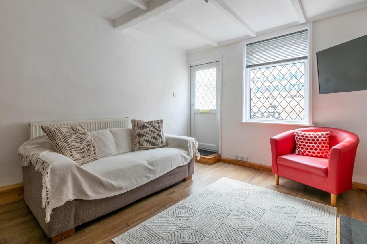 Stylish 2bd Family Hideaway In *